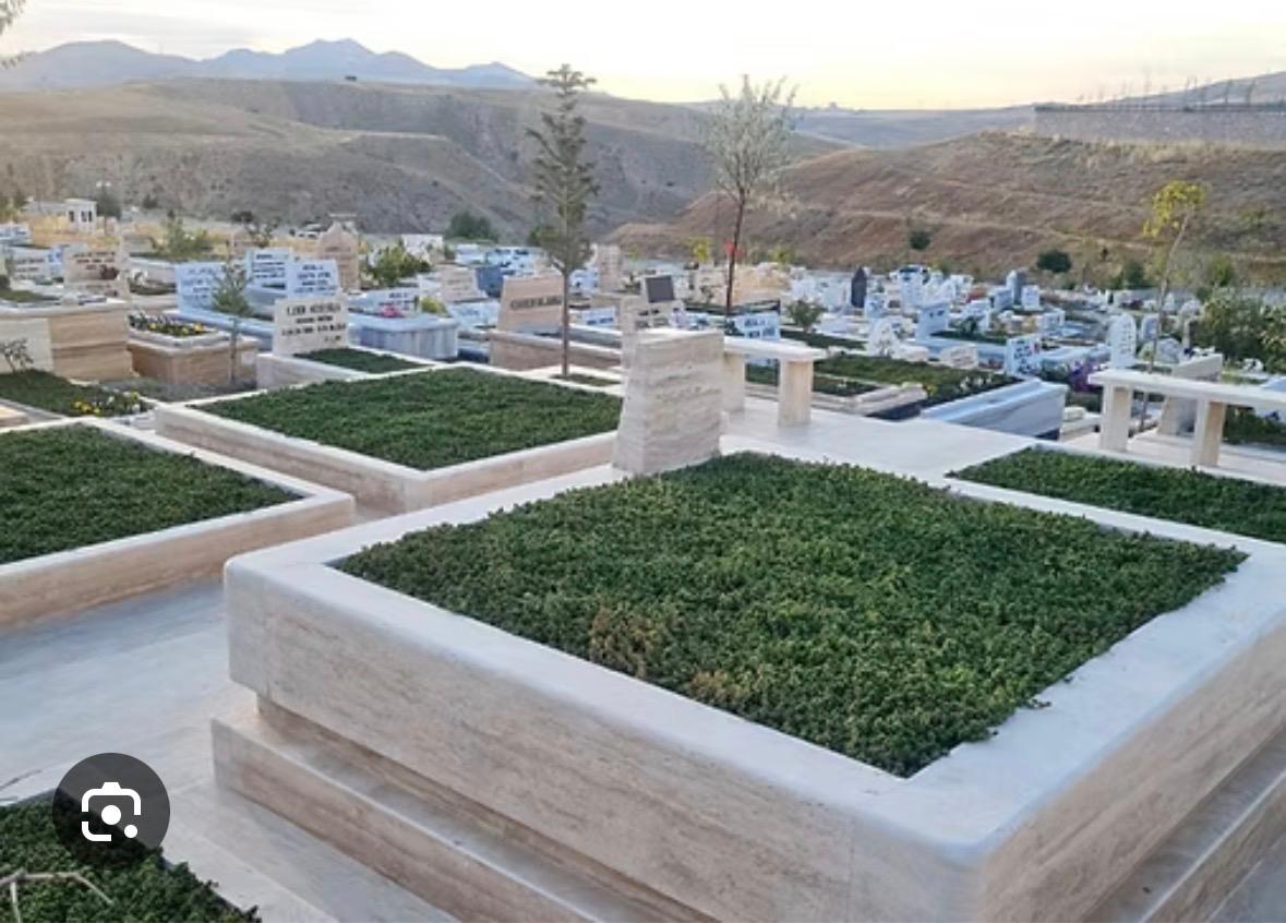 Mezarlık bakım çalışması